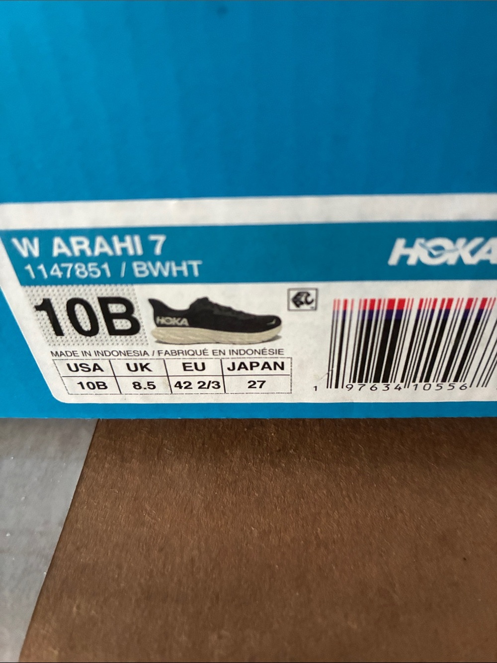 Hoka Women’s Arahi 7 sneakers - Picture 6 of 6